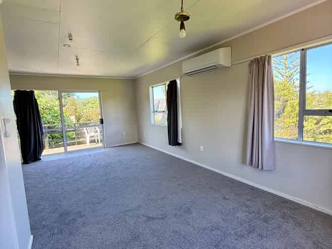 9 Grey Street East, Mangonui