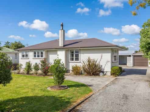 59 Raglan Street, Masterton