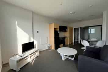 1102/17 Putney Way, Manukau