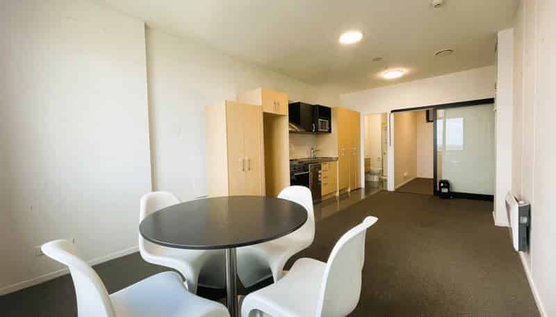 1102/ Putney Way, Manukau