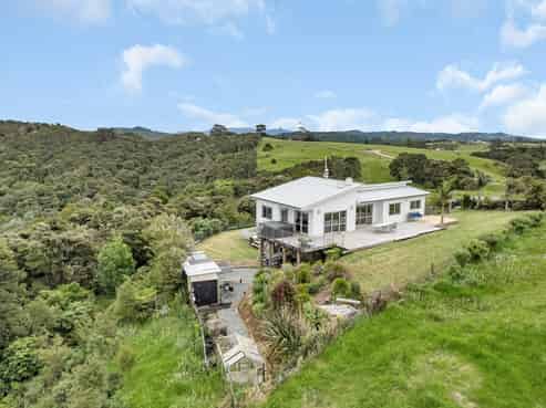 93 Palmer Road, Waipu