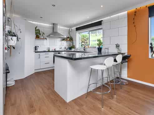 93 Palmer Road, Waipu