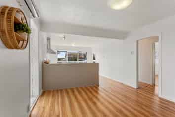 38A Birkdale Road, Birkdale