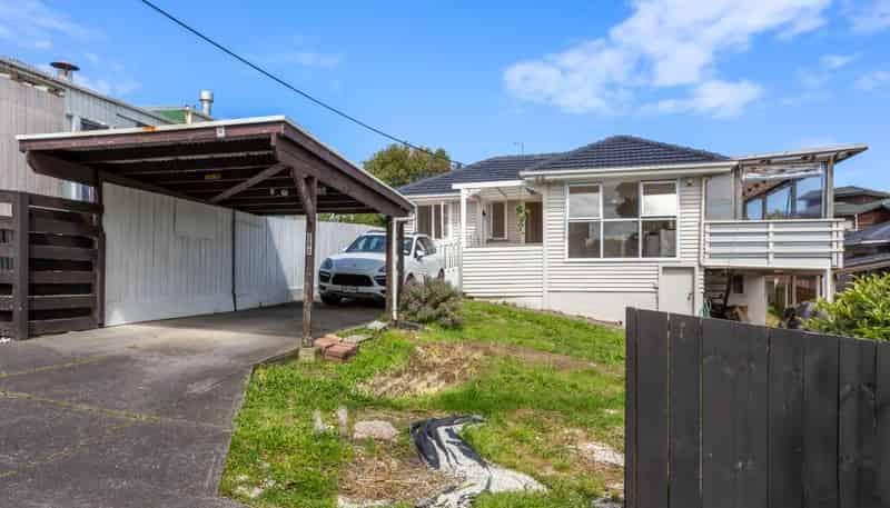 38A Birkdale Road, Birkdale
