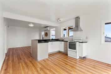 38A Birkdale Road, Birkdale