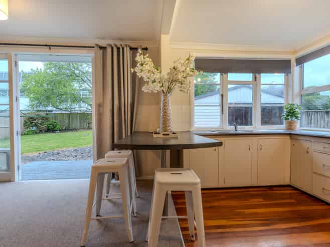 17 Lorne Street, Melville