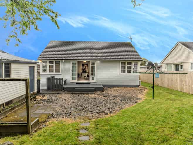 17 Lorne Street, Melville