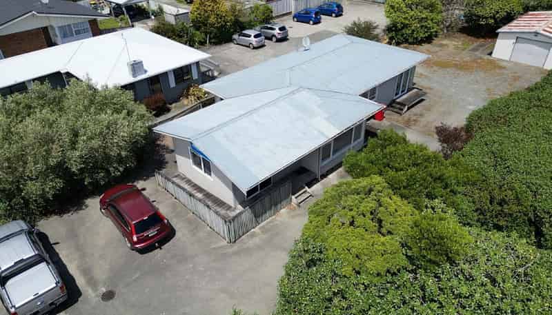 53 Kapiti Road, Paraparaumu