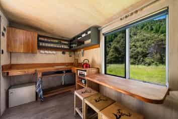  Leatham Road, Wairau Valley