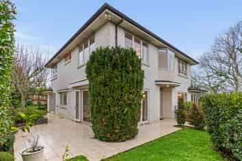 2 Dover Place, Remuera