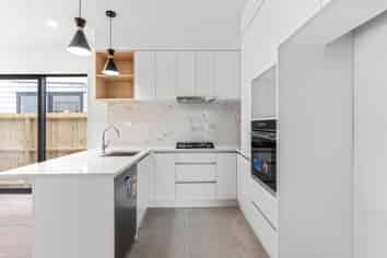 26C Universal Drive, Henderson