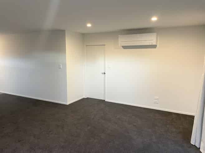 12 Yates Place, Amberley