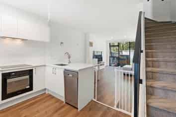 30 Kotuitui Street, Manukau