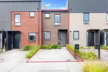 30 Kotuitui Street, Manukau