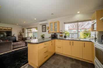 10B Enterprise Street, Alexandra