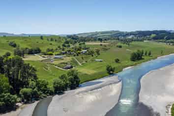 504 and 50 River Road, Otane