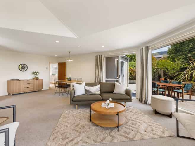 61 Kennedy Crescent, Wanaka