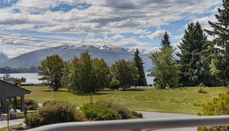 61 Kennedy Crescent, Wanaka