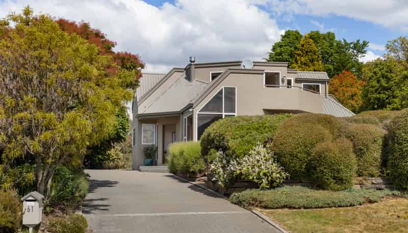 61 Kennedy Crescent, Wanaka