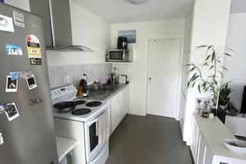 1/2 Abraham Place, Saint Johns