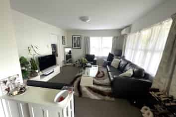 1/2 Abraham Place, Saint Johns