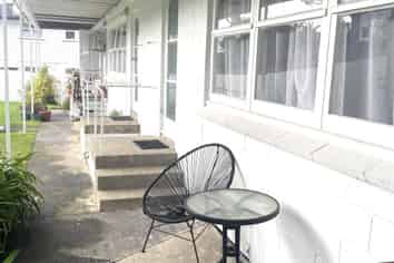 1/2 Abraham Place, Saint Johns