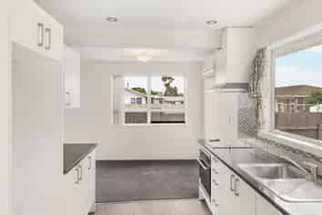 41 Beeston Crescent, Manurewa