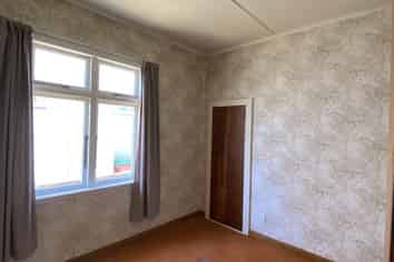 8 Waltons Avenue, Masterton