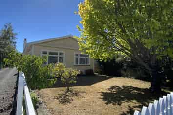 8 Waltons Avenue, Masterton