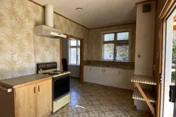 8 Waltons Avenue, Masterton