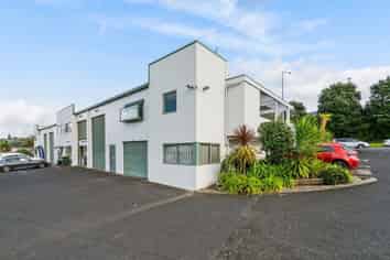 Westgate Live/Work For Lease