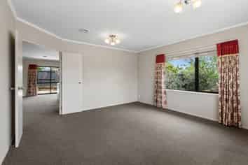 90 Stirling Drive, Morrinsville