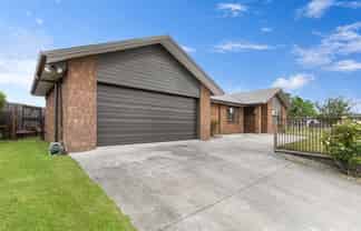 90 Stirling Drive, Morrinsville