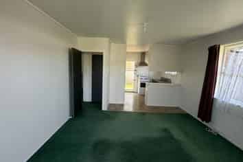 1/90A Wallace Road, Papatoetoe