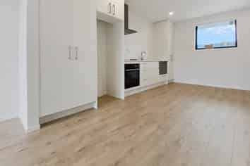 6/4 Mead Street, Avondale