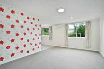 820 Southampton Street West, Saint Leonards