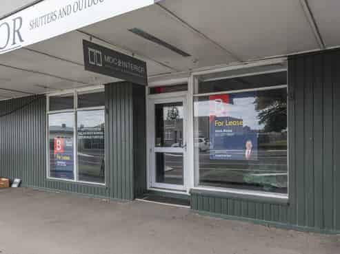 Versatile retail/office opportunity