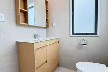 6/29 Crown Crescent, Otara