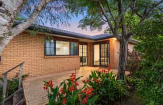 40 Cottesmore Place, Huntington Park