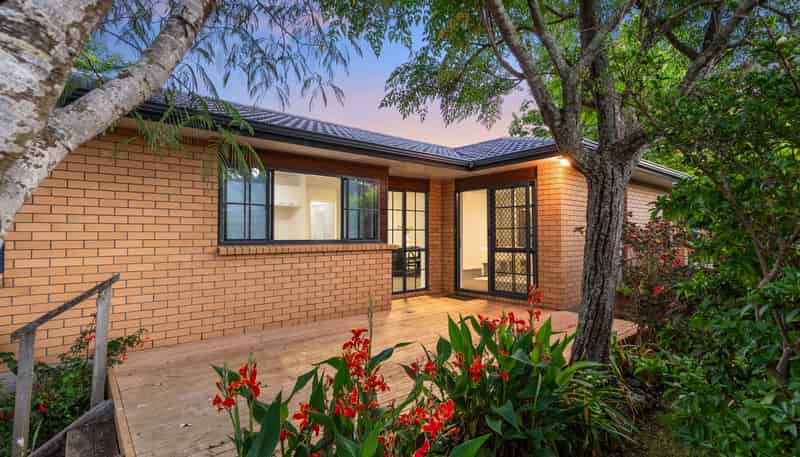 40 Cottesmore Place, Huntington Park