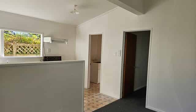 41a Weston Avenue, Roslyn