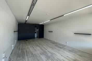 Affordable Retail in Great Location