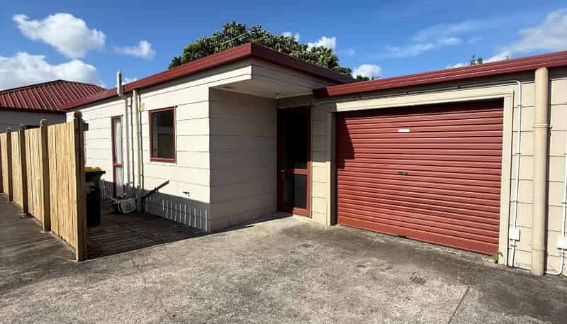 7/6 Taka Street, Takanini