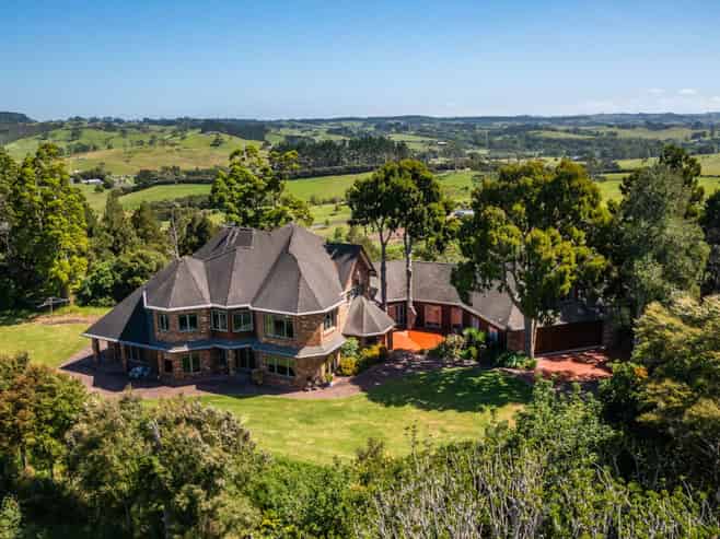 251 Whitehills Road, Wainui