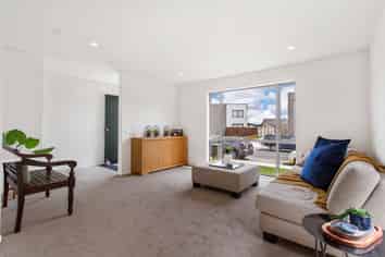 4 Aeronautic Road, Takanini