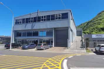 Standout Korokoro Warehouse