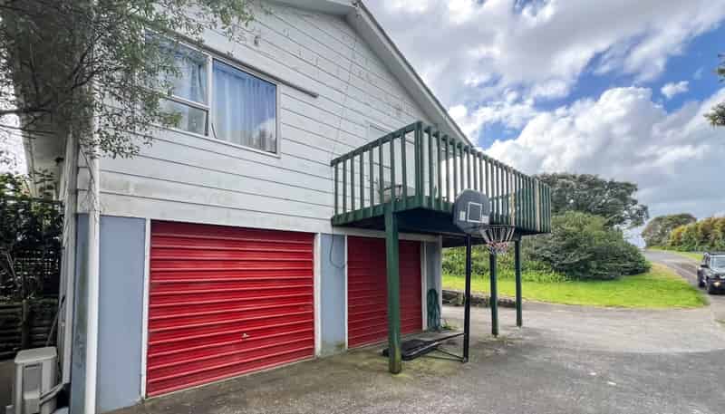 9  Swainston Road, Saint Johns