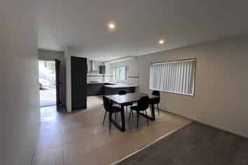 B/6 Stedman Place, Avondale