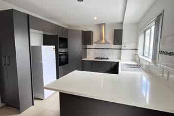 B/6 Stedman Place, Avondale