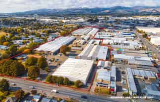 Well-Priced Dual Access Versatile Warehouse